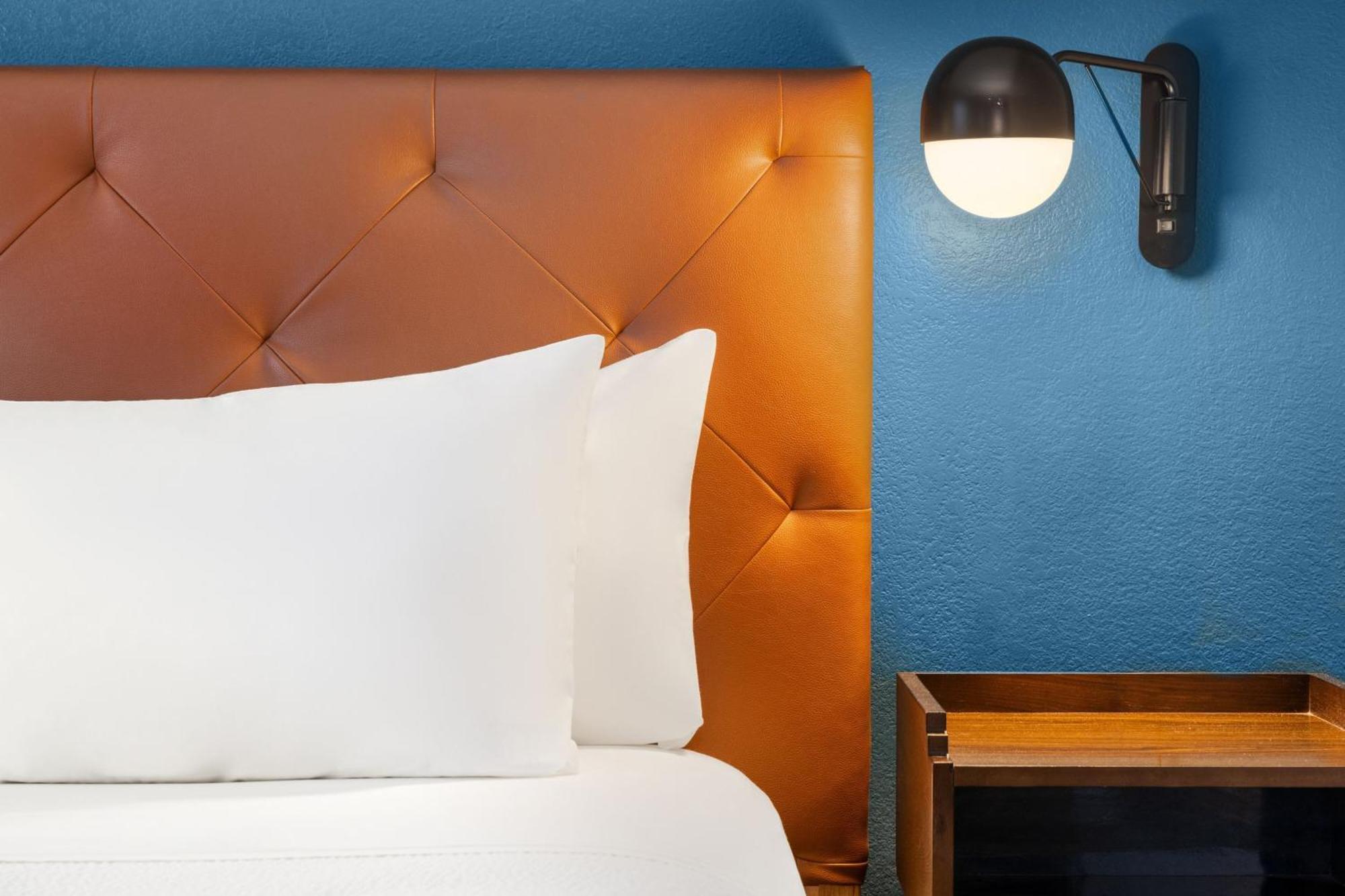 Four Points By Sheraton Greensboro Airport Esterno foto
