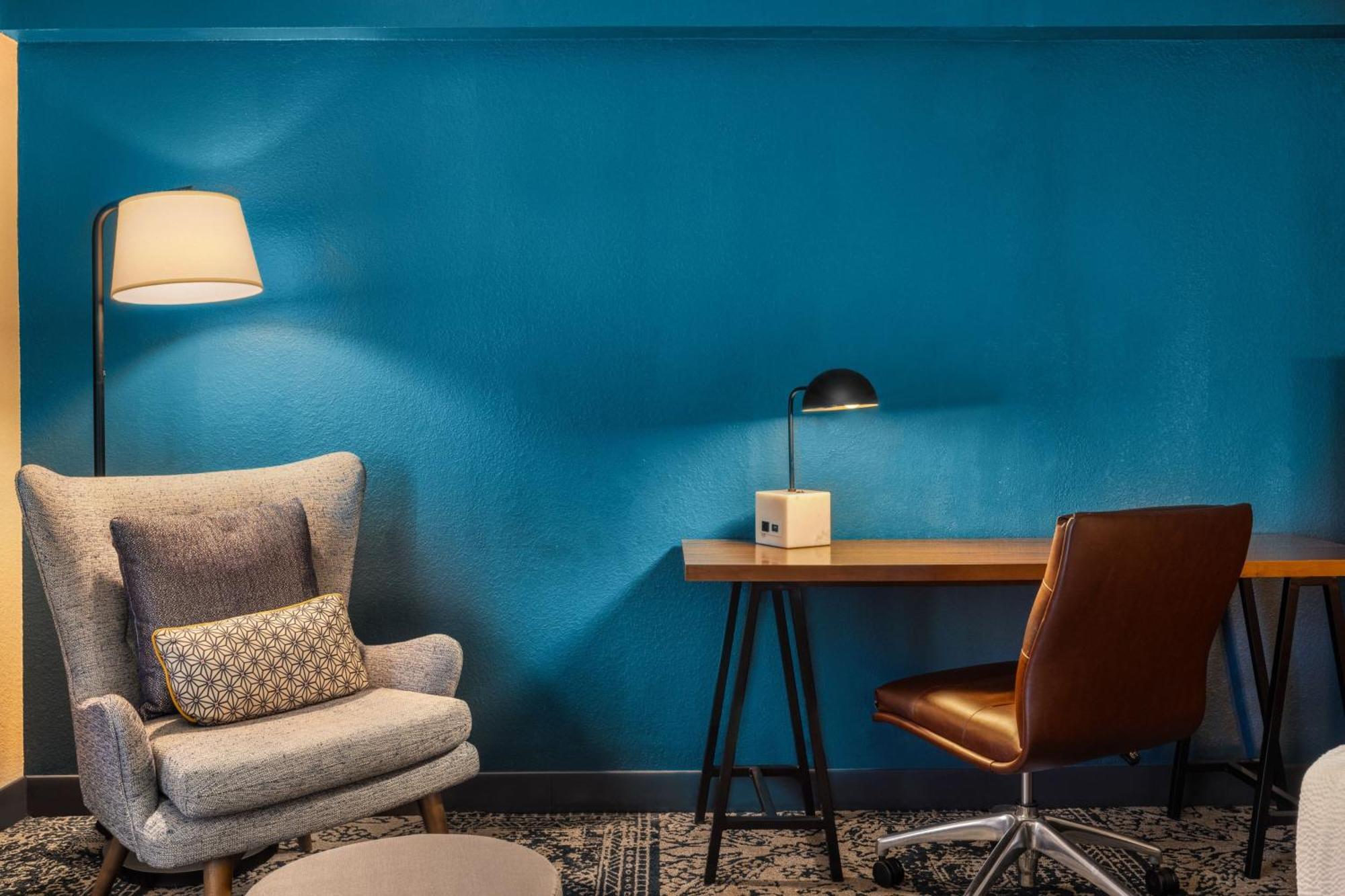 Four Points By Sheraton Greensboro Airport Esterno foto