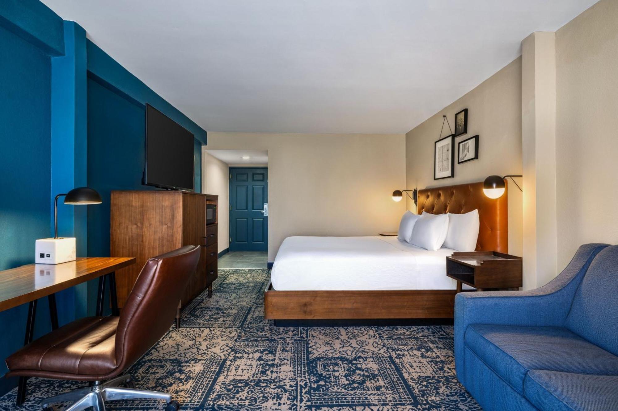 Four Points By Sheraton Greensboro Airport Esterno foto
