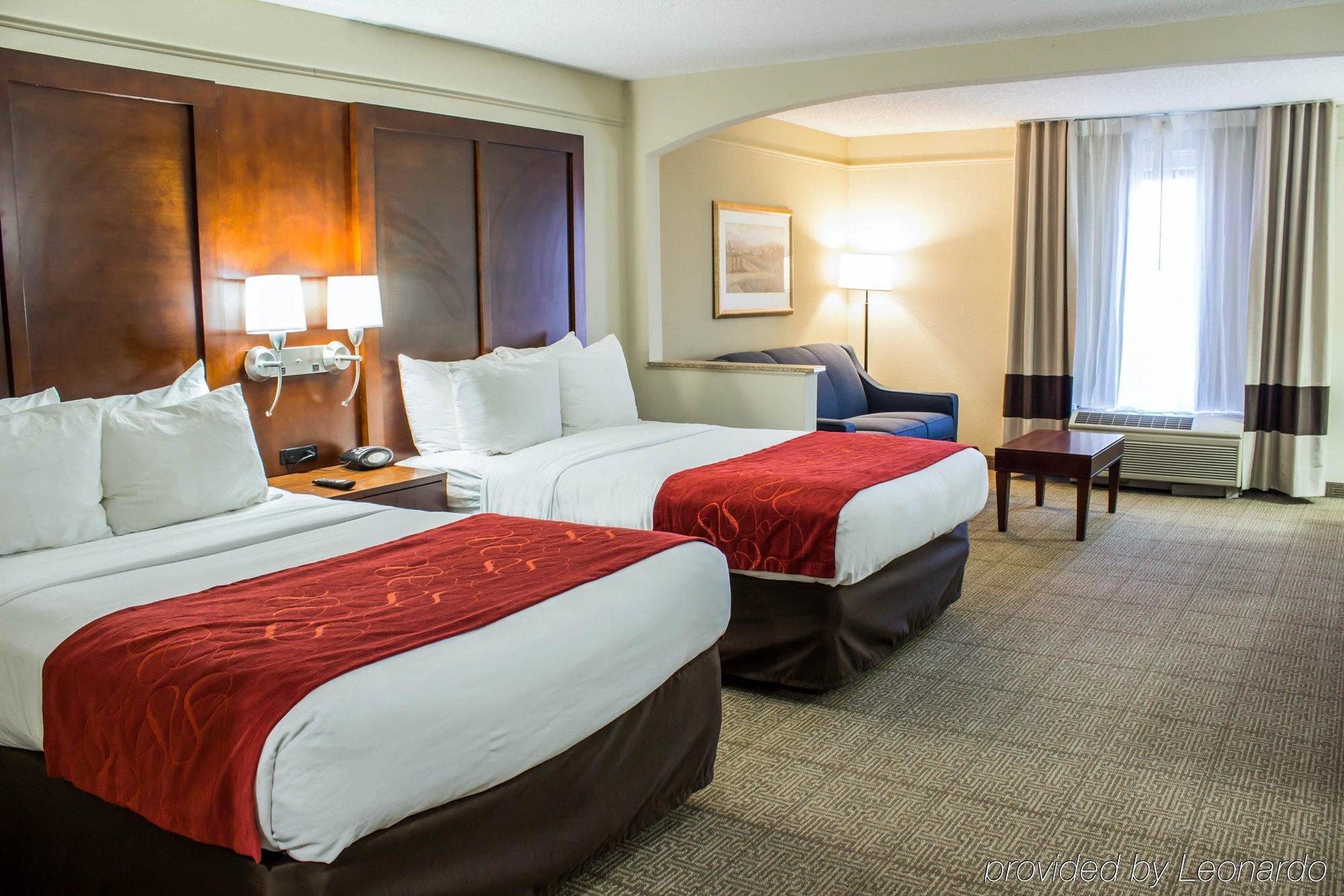 Four Points By Sheraton Greensboro Airport Esterno foto