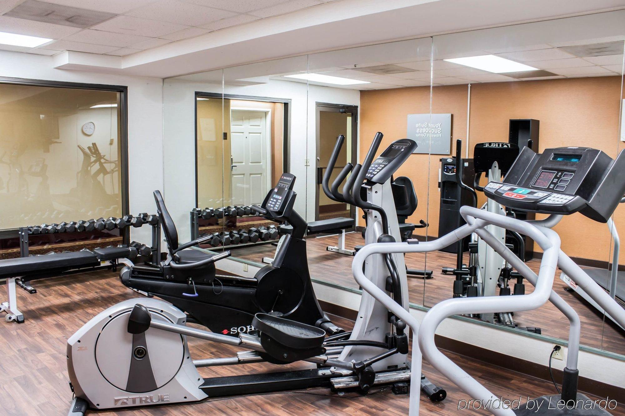 Four Points By Sheraton Greensboro Airport Esterno foto