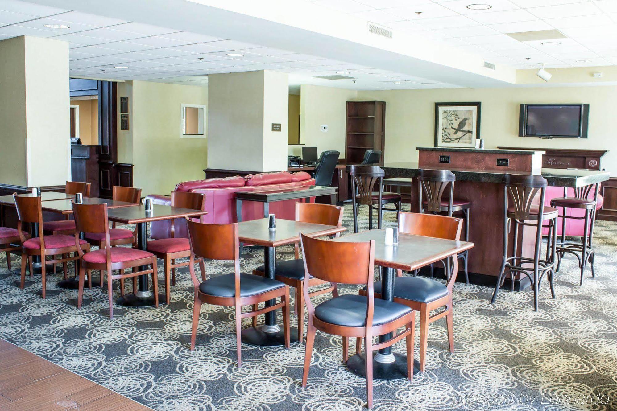 Four Points By Sheraton Greensboro Airport Esterno foto