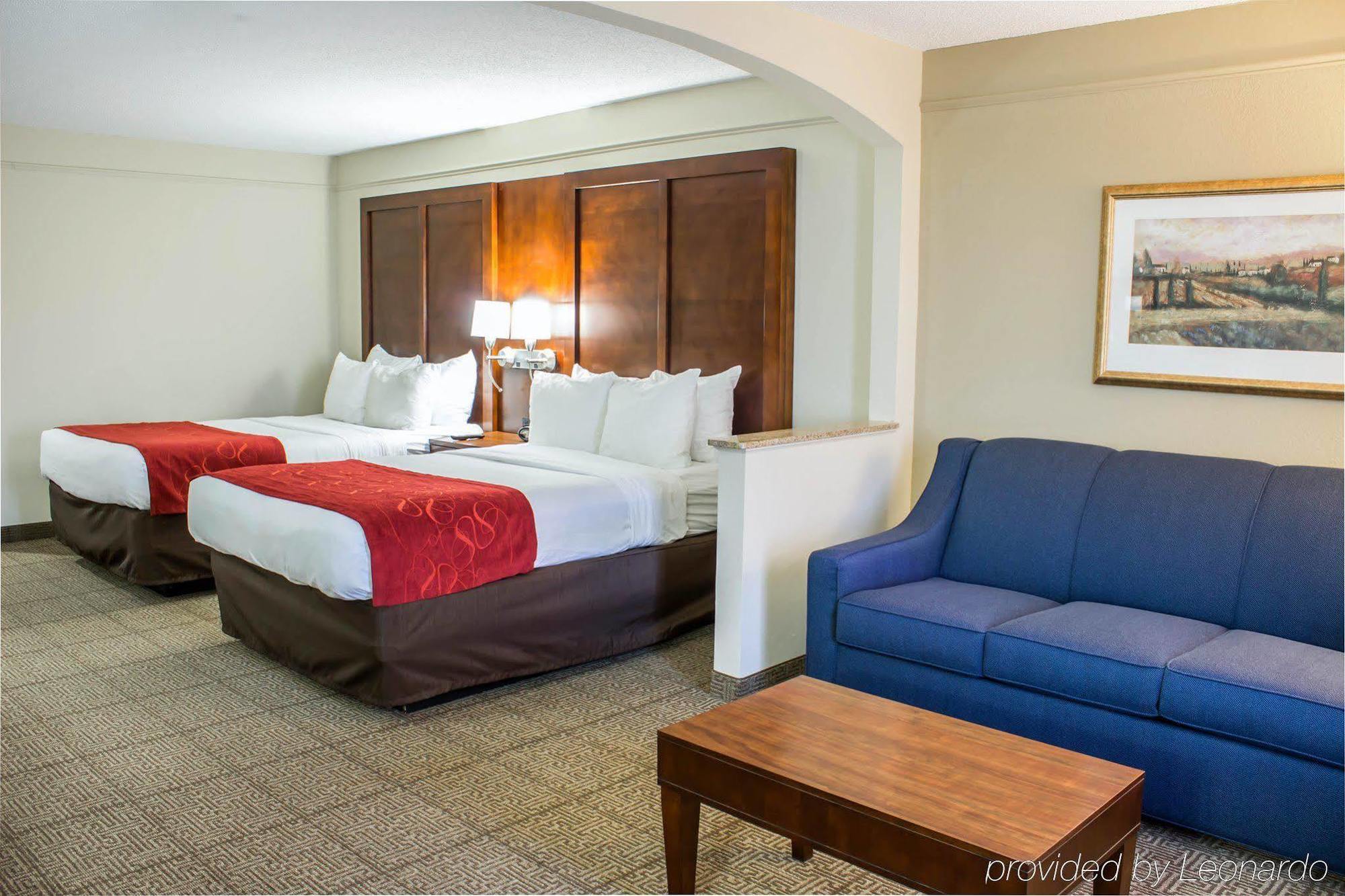 Four Points By Sheraton Greensboro Airport Esterno foto