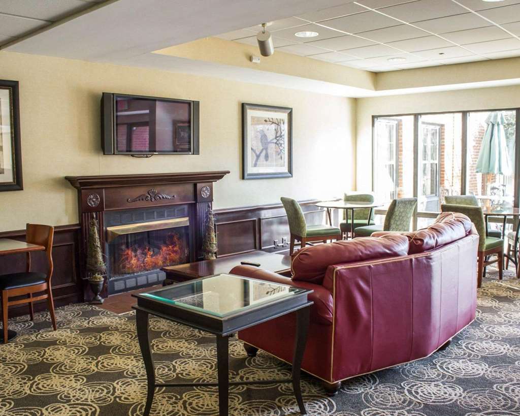 Four Points By Sheraton Greensboro Airport Interno foto