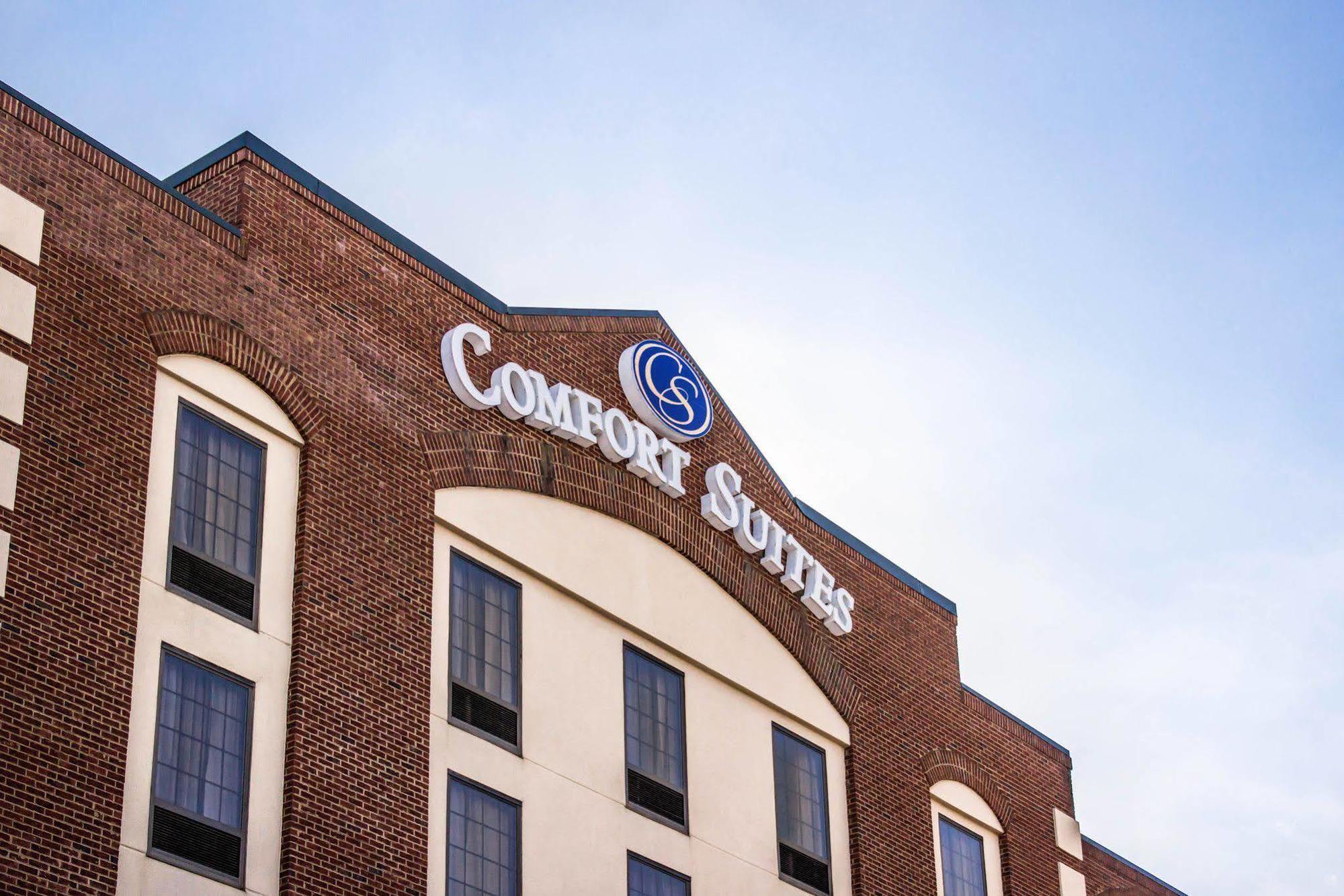 Four Points By Sheraton Greensboro Airport Esterno foto